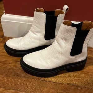 Lucky Brand Ellerey Lug Boot 7.5